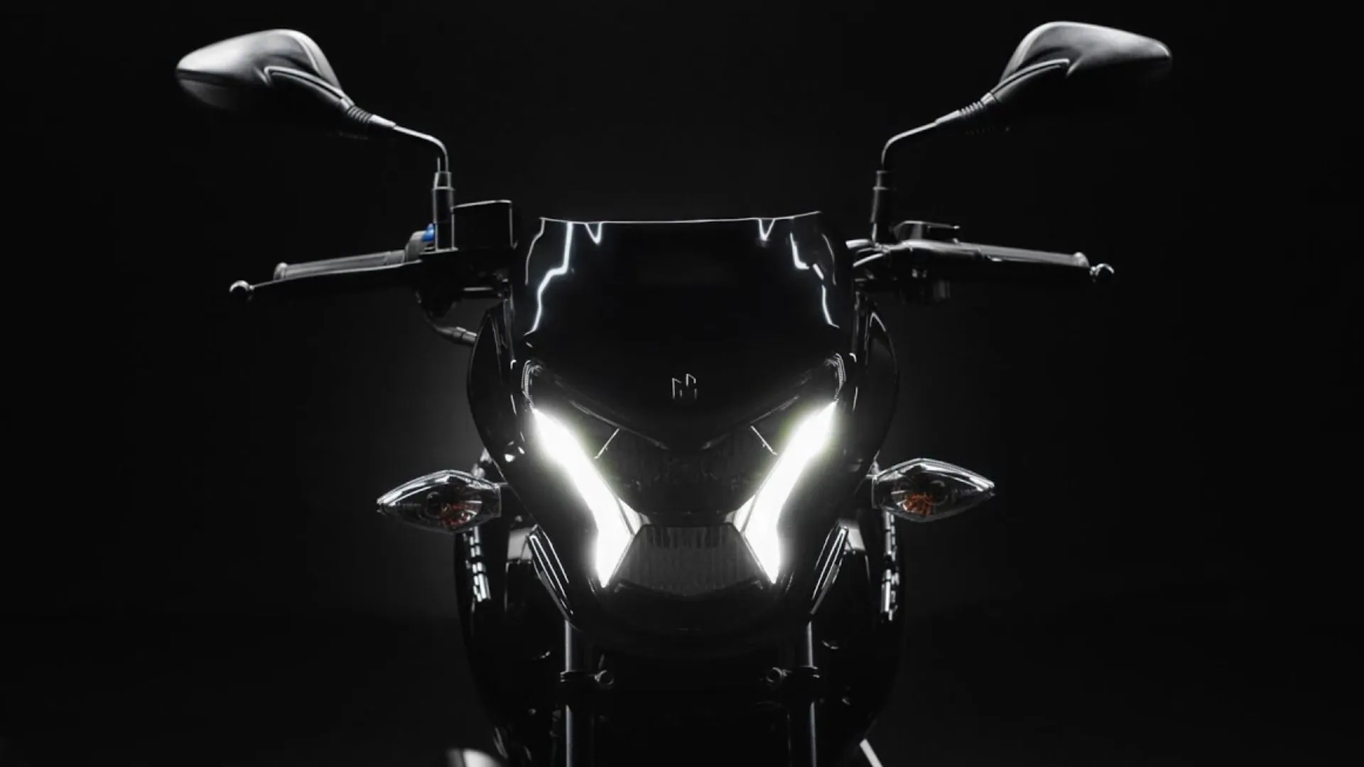 Hero Glamour 125 Spied Testing with Digital Cluster and Cruise Control: A Game-Changer for Commuters?